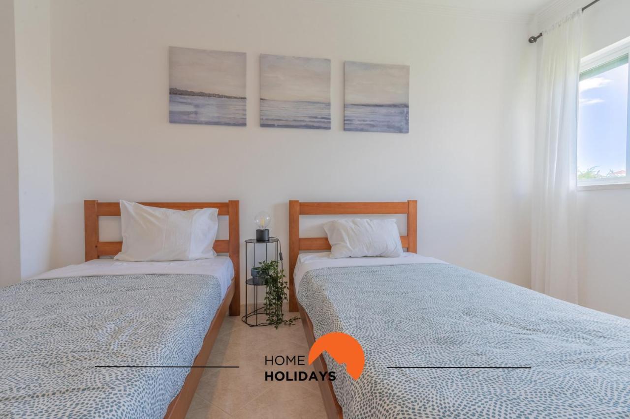 #064 Families Only - Oh Live By Holidays * Albufeira